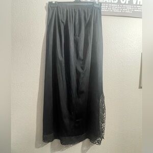 Perfect Form Vintage Black Lace Trim Skirt